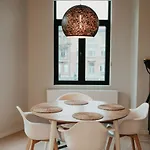 Modern Near - Easy Access, Ideal Living Apartman