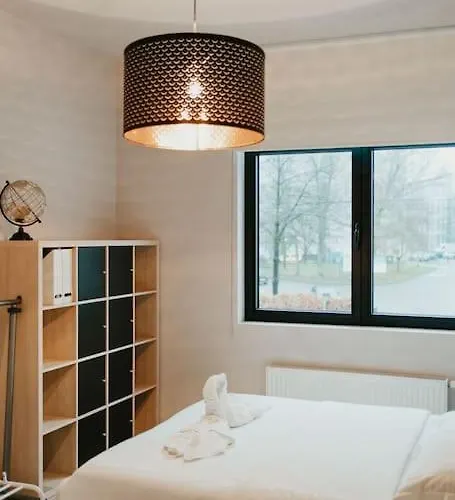 Appartement Modern Near - Easy Access, Ideal Living Gand